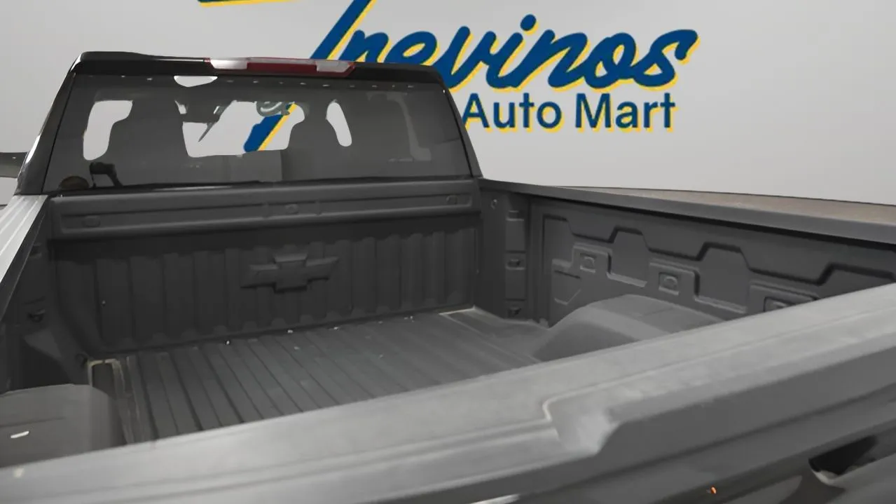 Chevrolet Silverado photo 20
