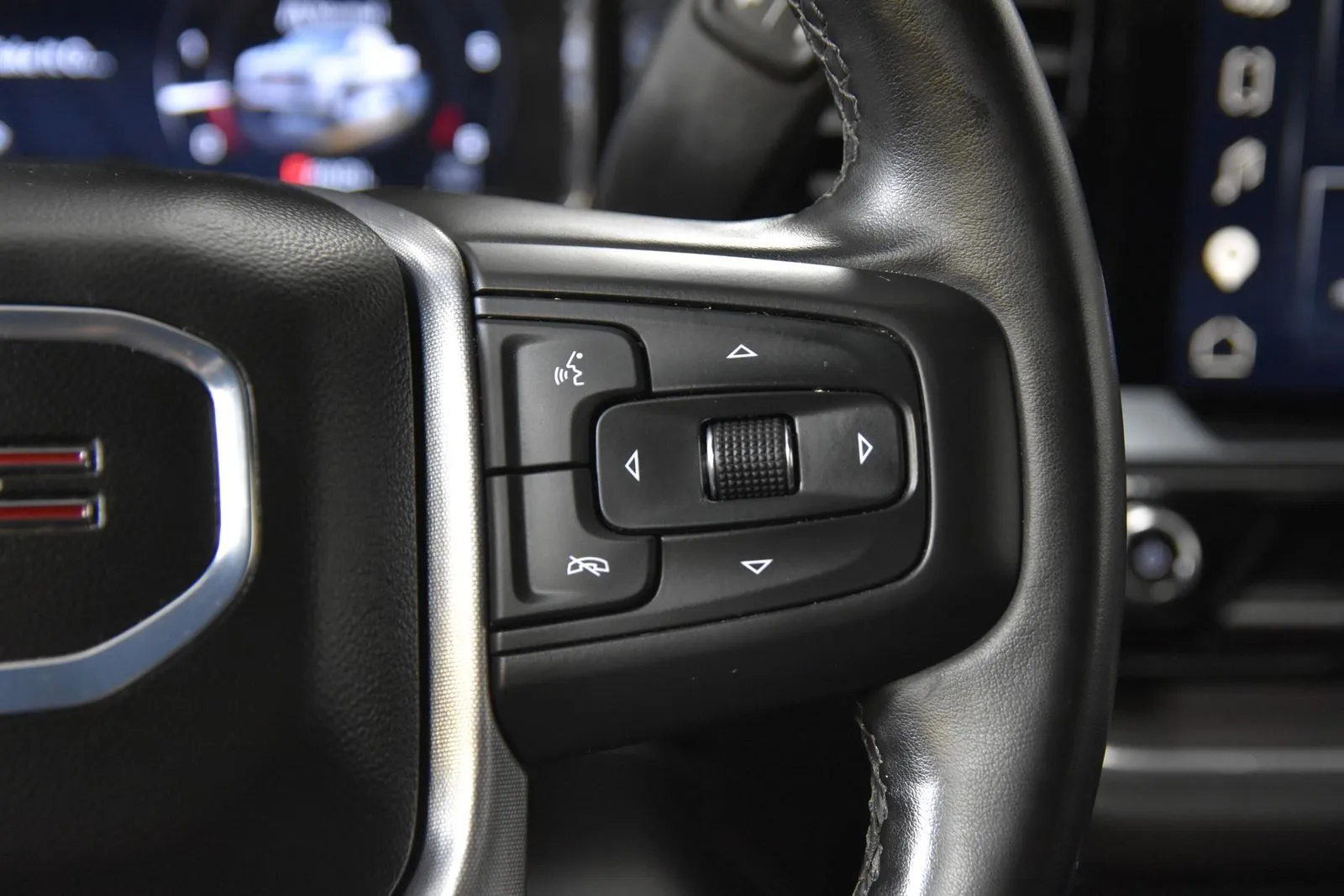 GMC Sierra photo 17