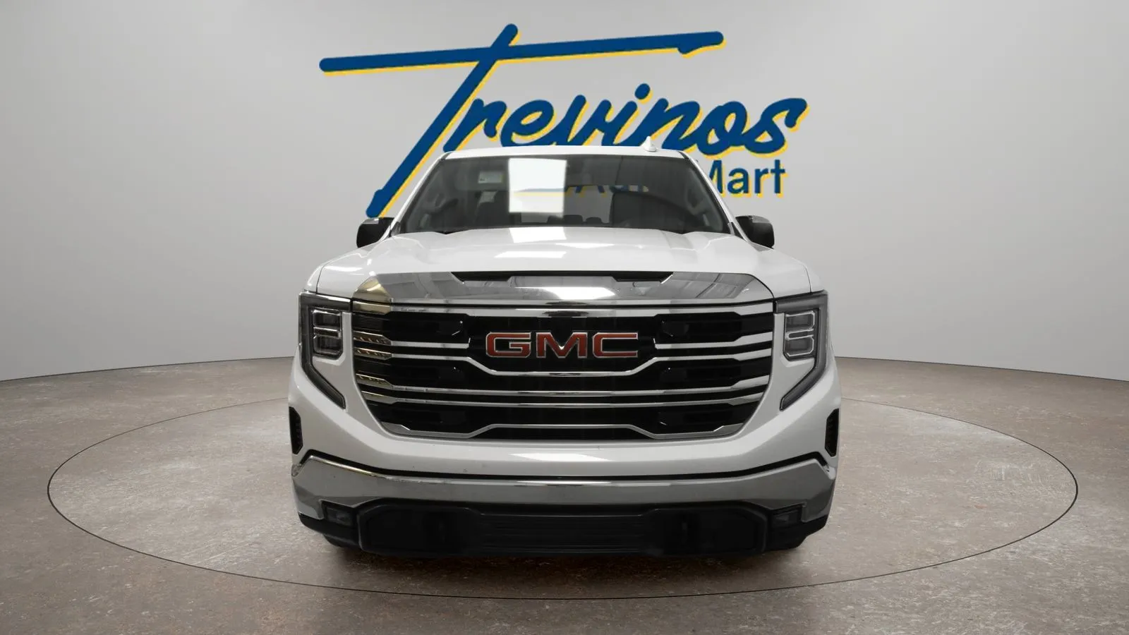 GMC Sierra photo 4