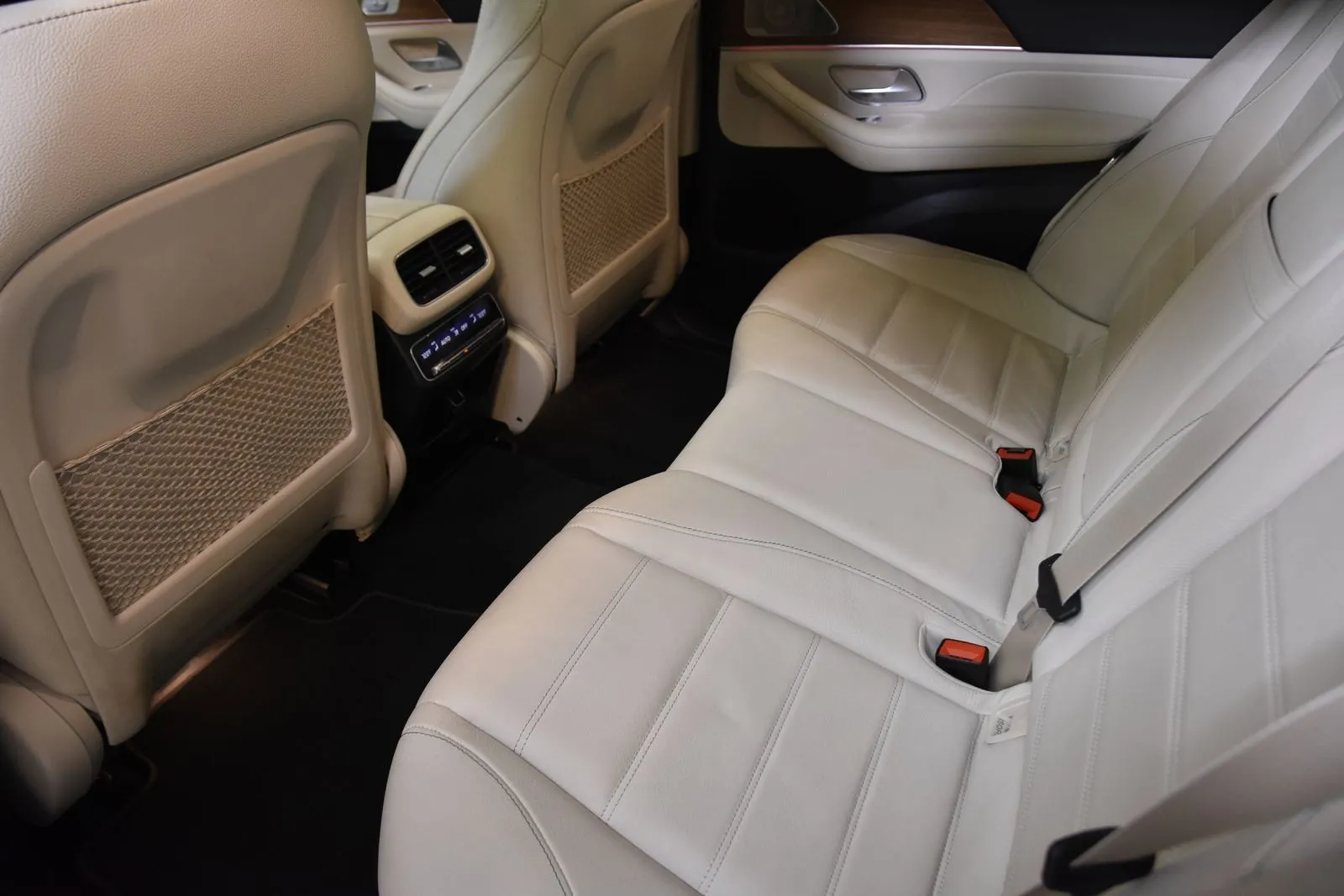 Mercedes-Benz GLE photo 31
