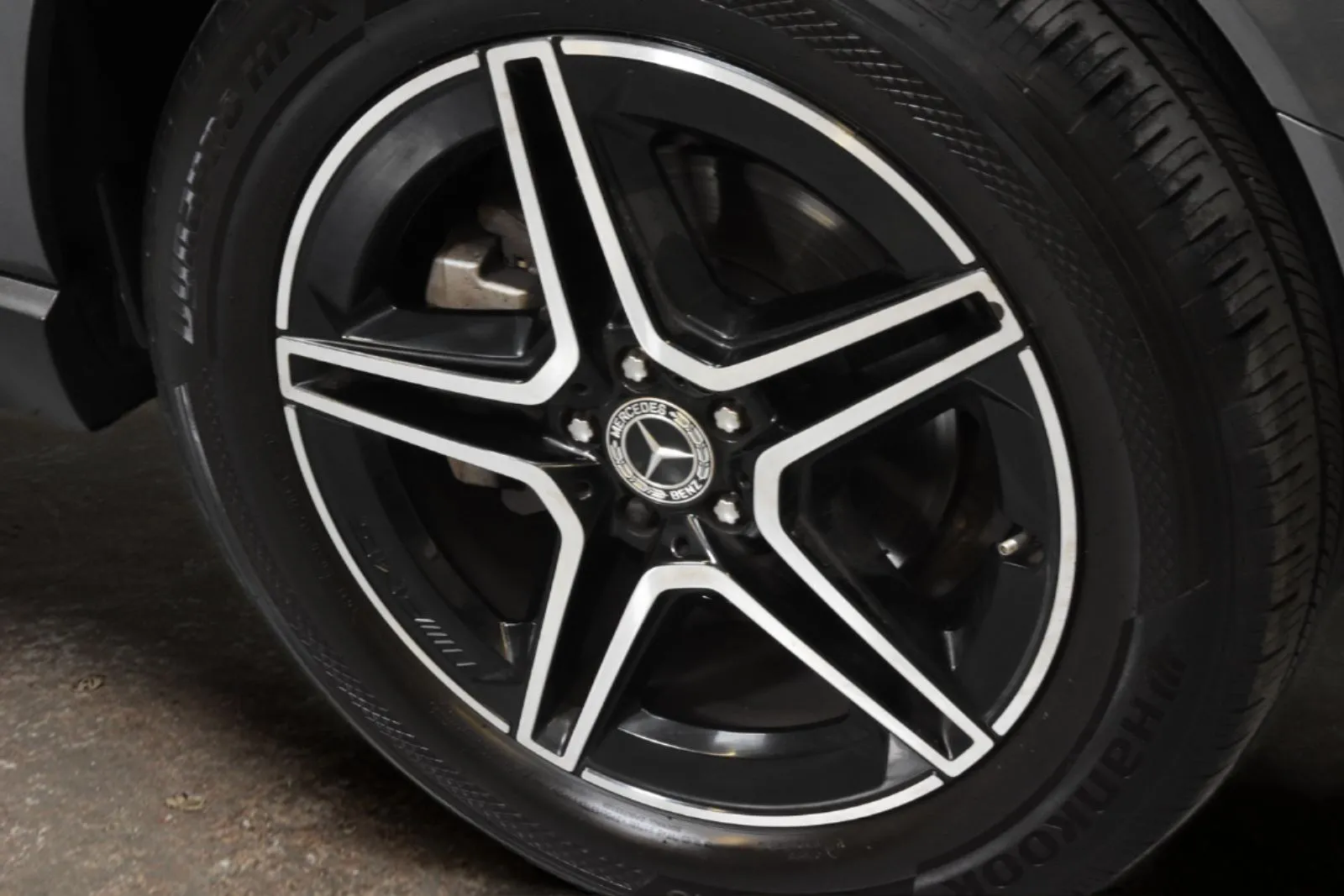 Mercedes-Benz GLE photo 6