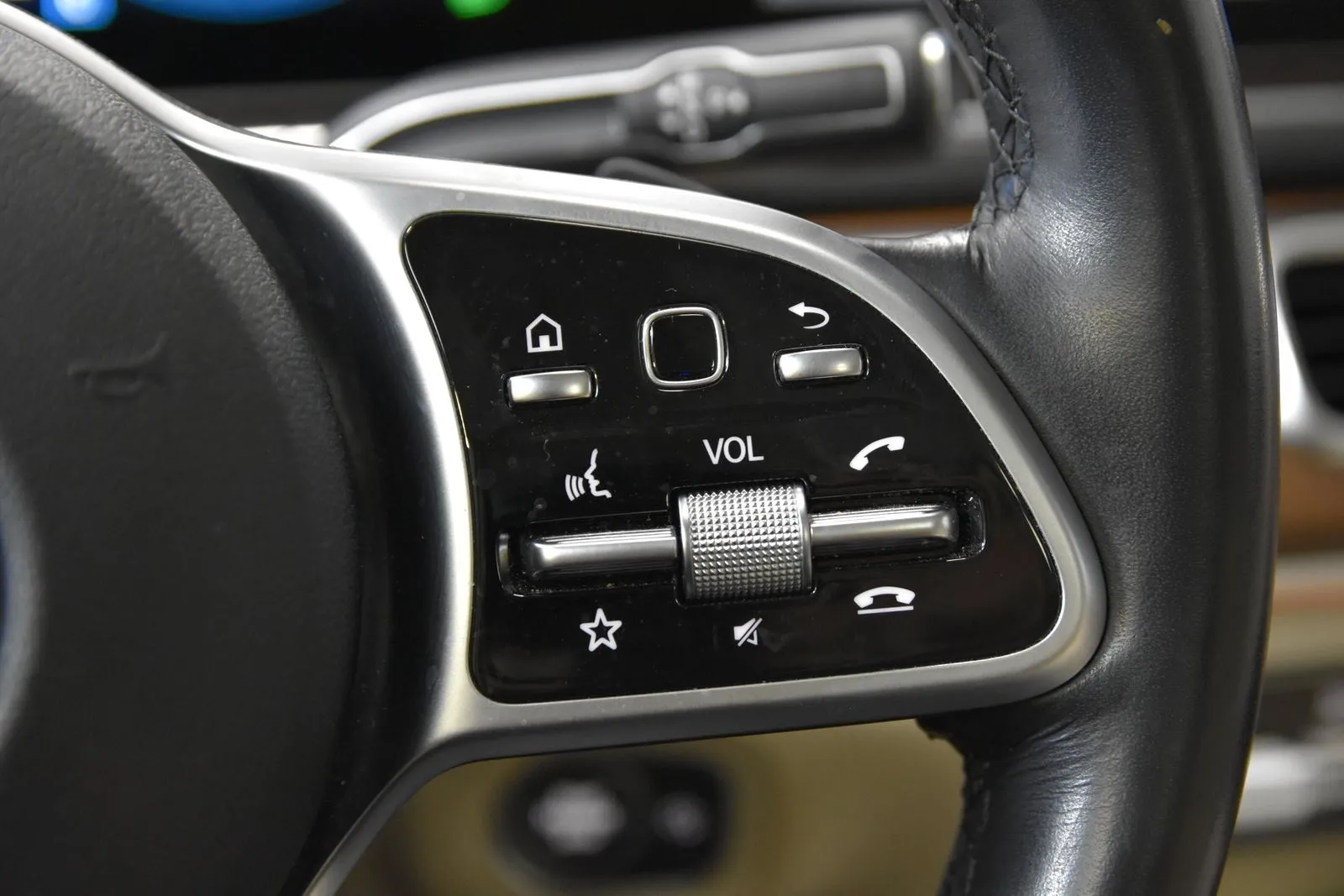 Mercedes-Benz GLE photo 18
