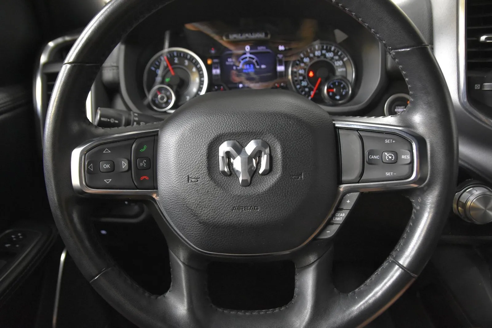 Ram 1500 photo 14