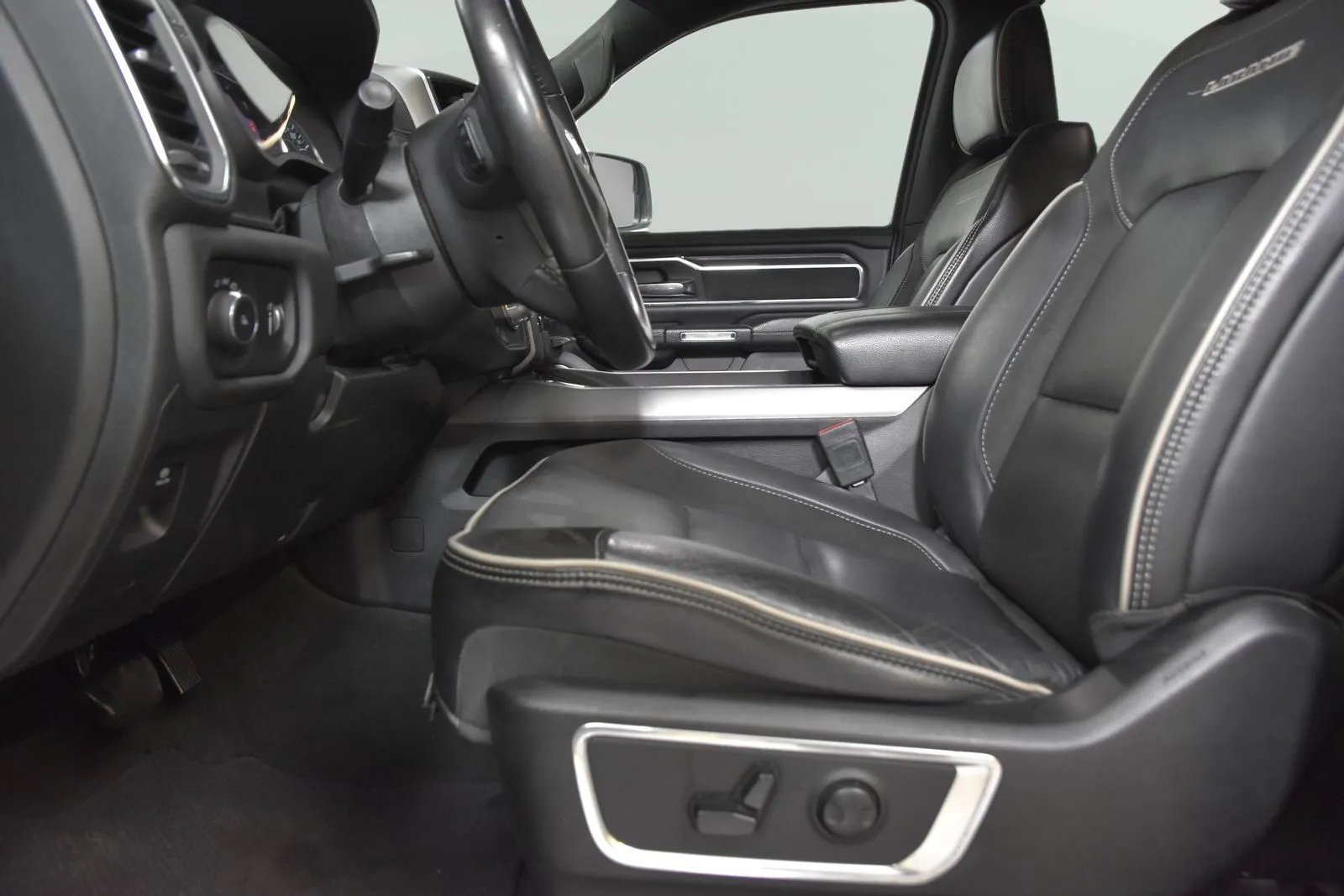 Ram 1500 photo 12