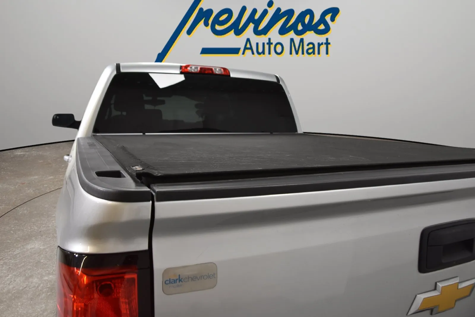 Chevrolet Silverado photo 30