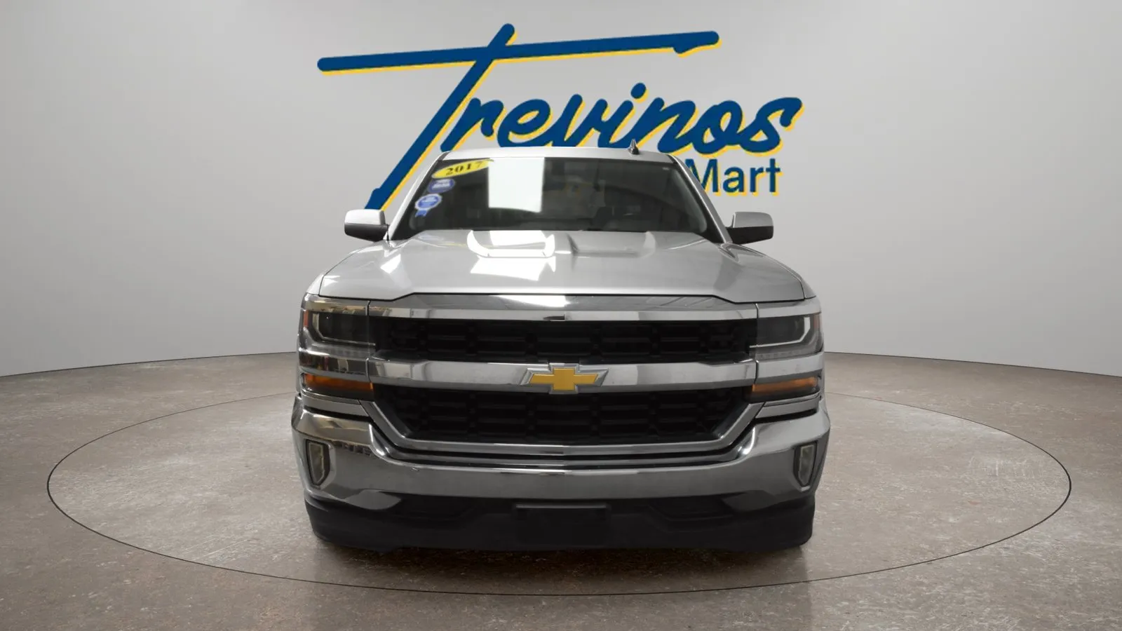 Chevrolet Silverado photo 4