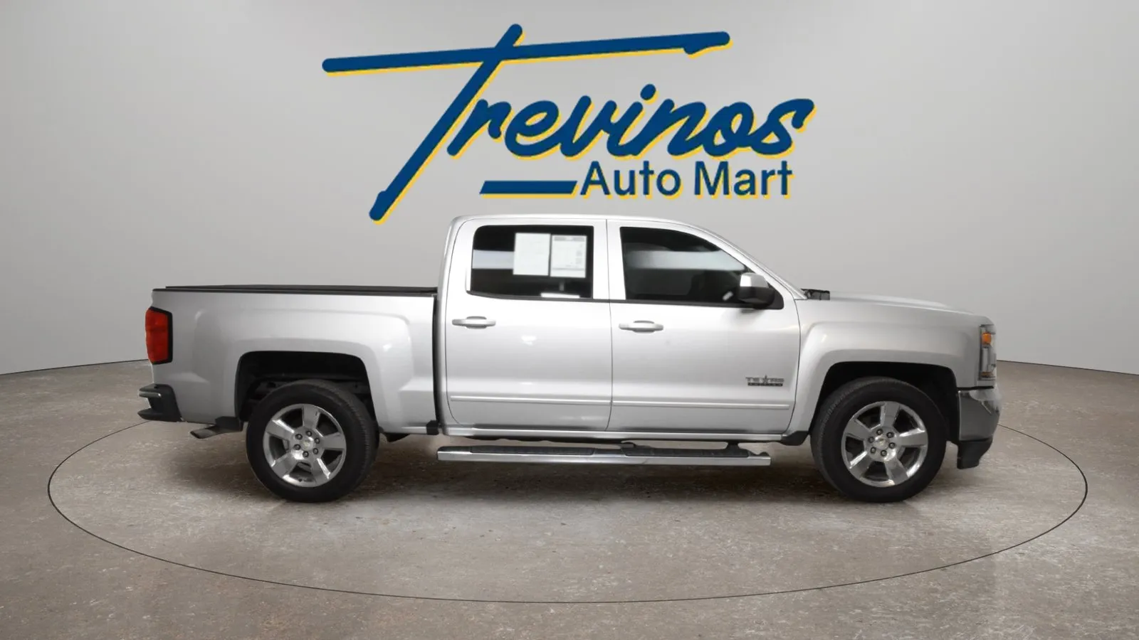 Chevrolet Silverado photo 5