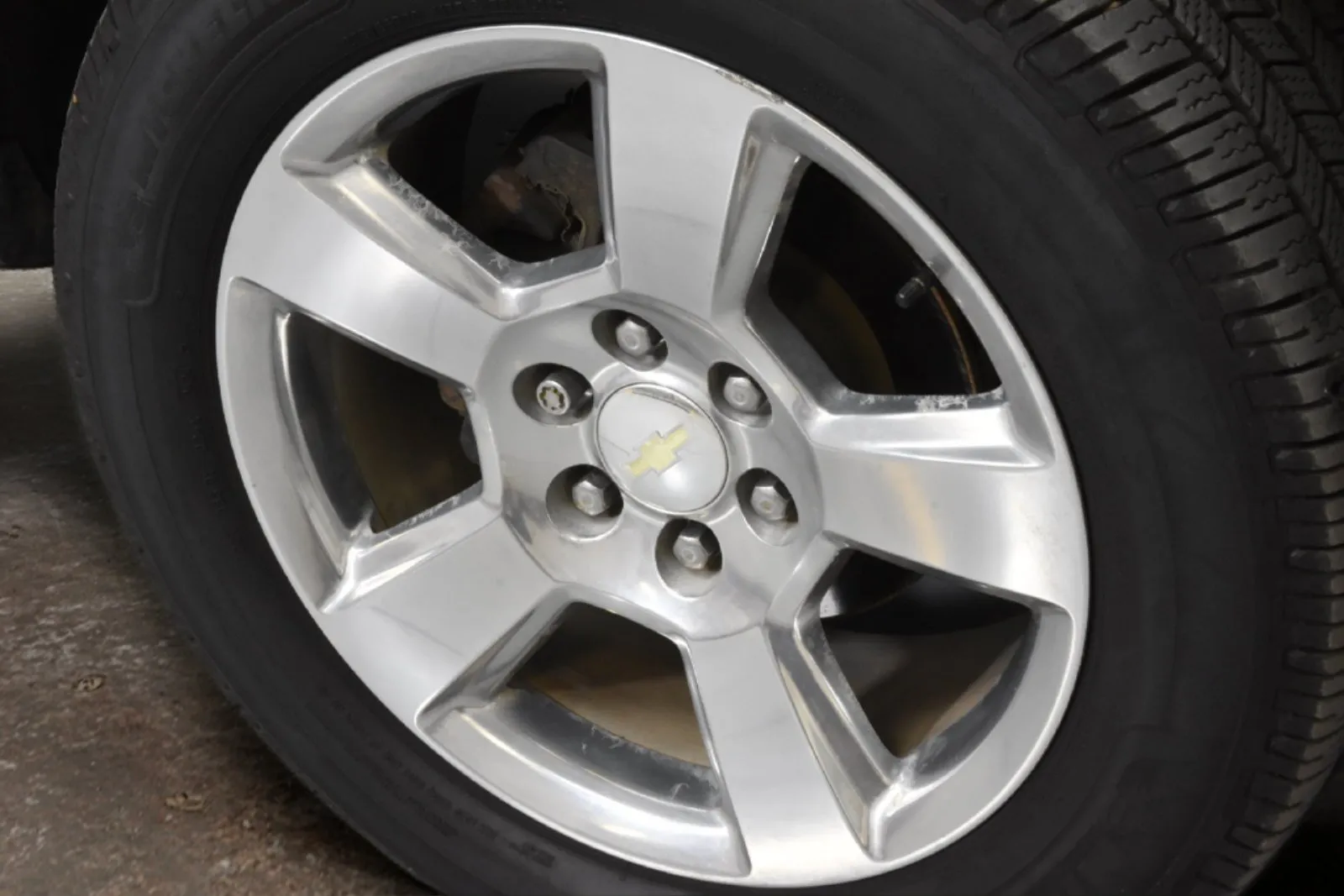Chevrolet Silverado photo 6