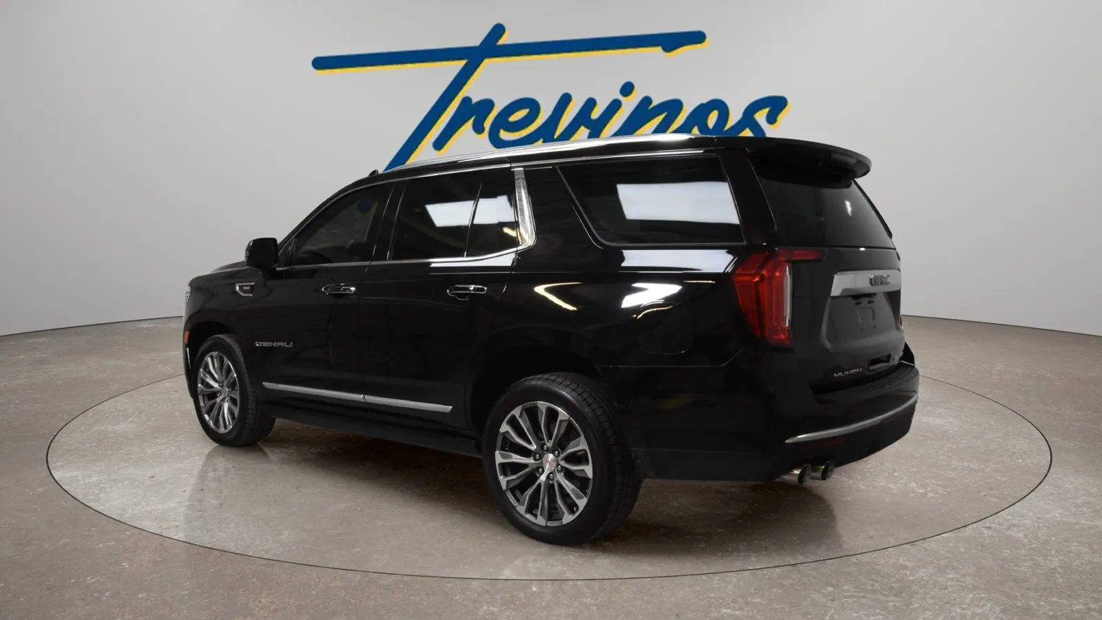 GMC Yukon photo 10