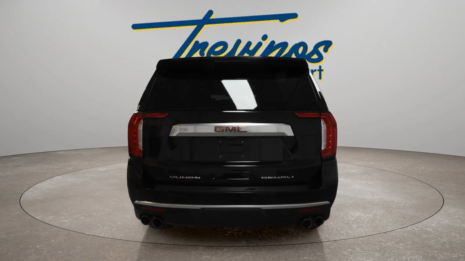 GMC Yukon photo 11