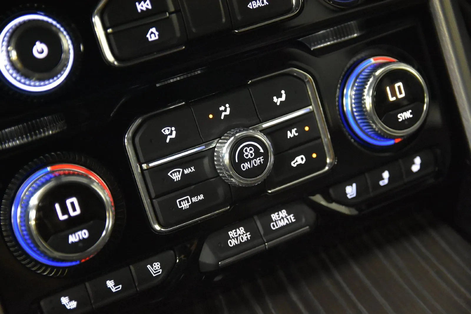 GMC Yukon photo 27