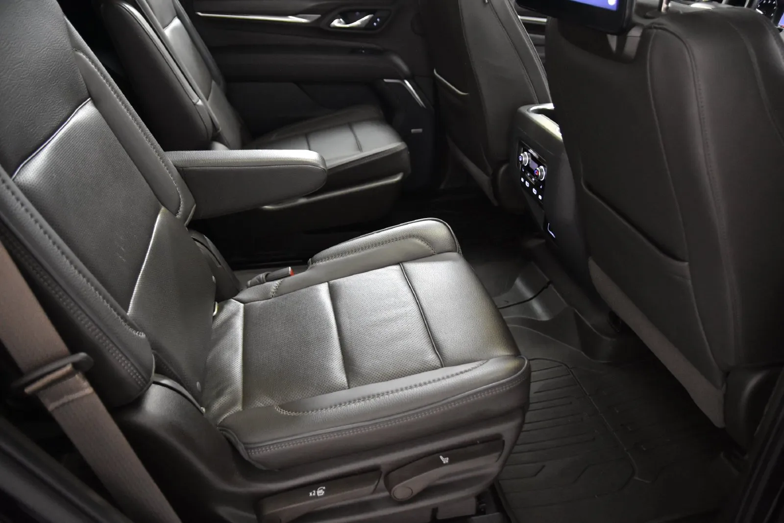 GMC Yukon photo 44