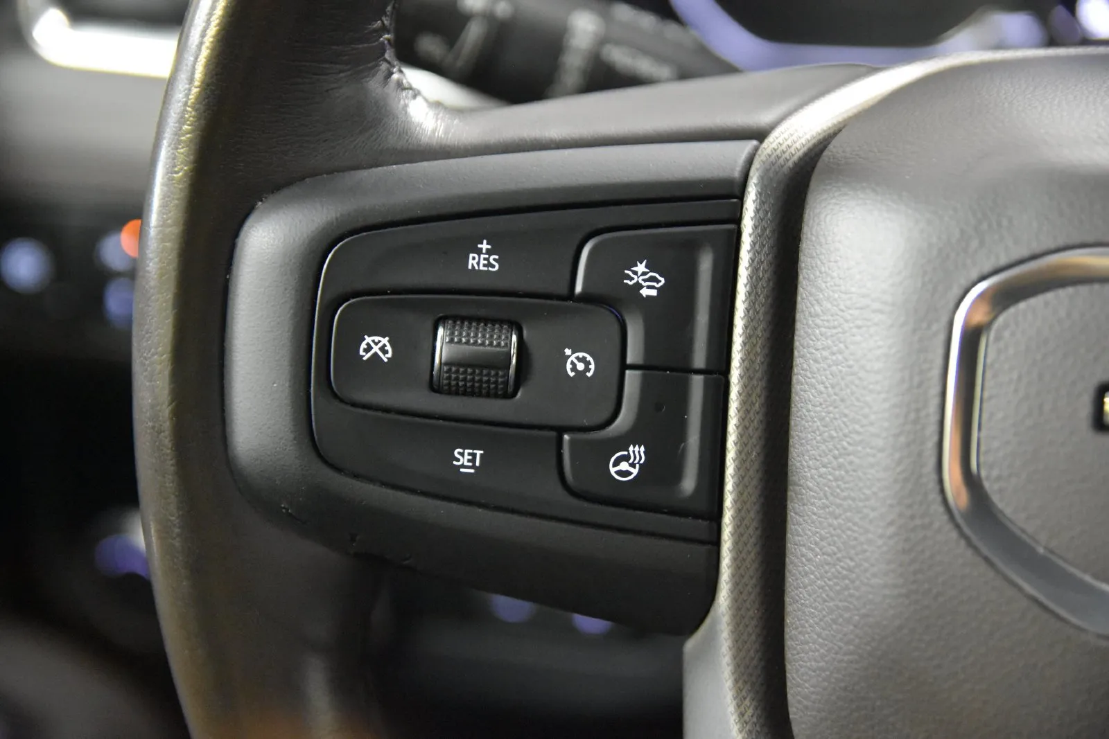 GMC Yukon photo 17