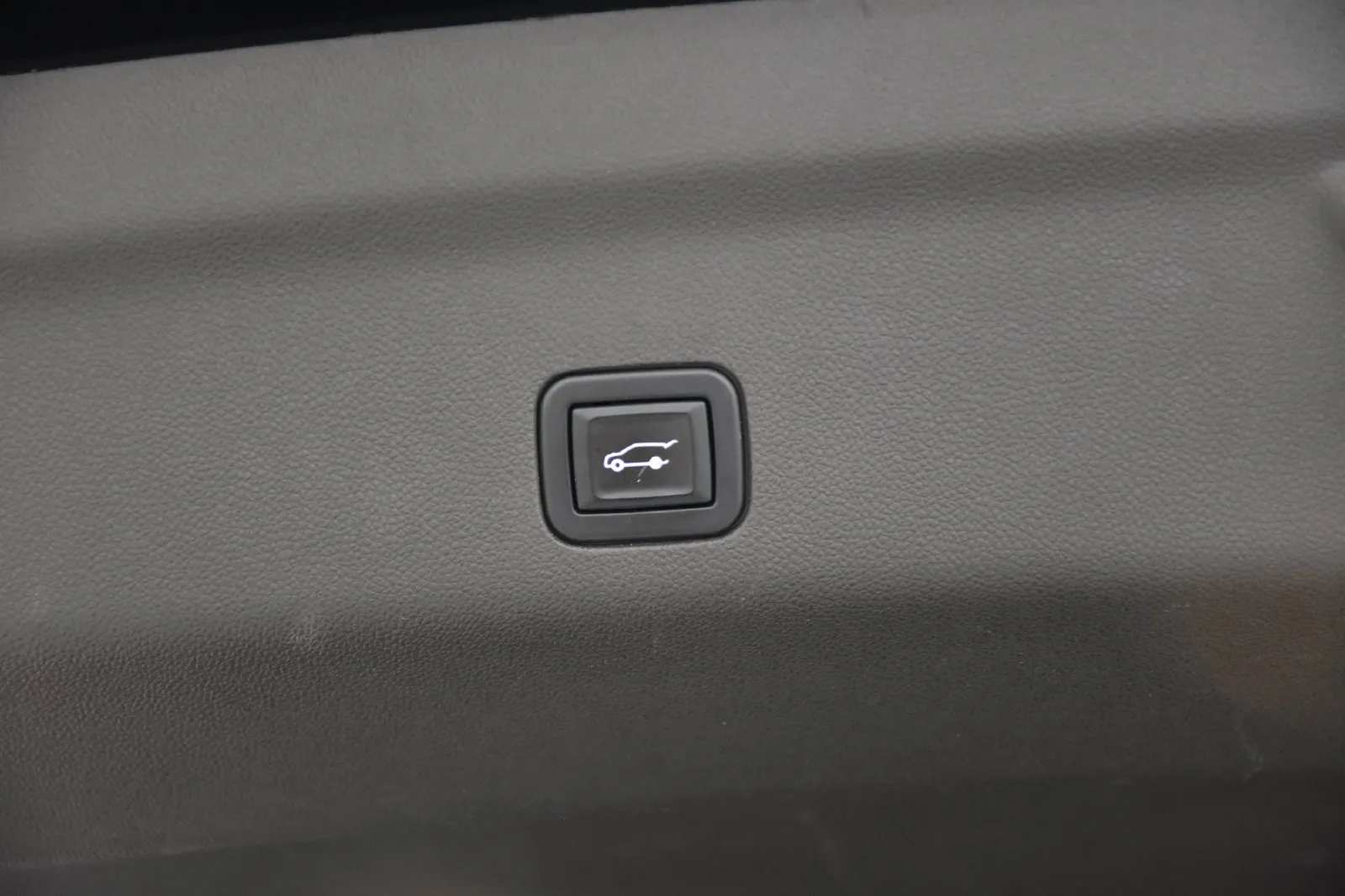 GMC Yukon photo 49