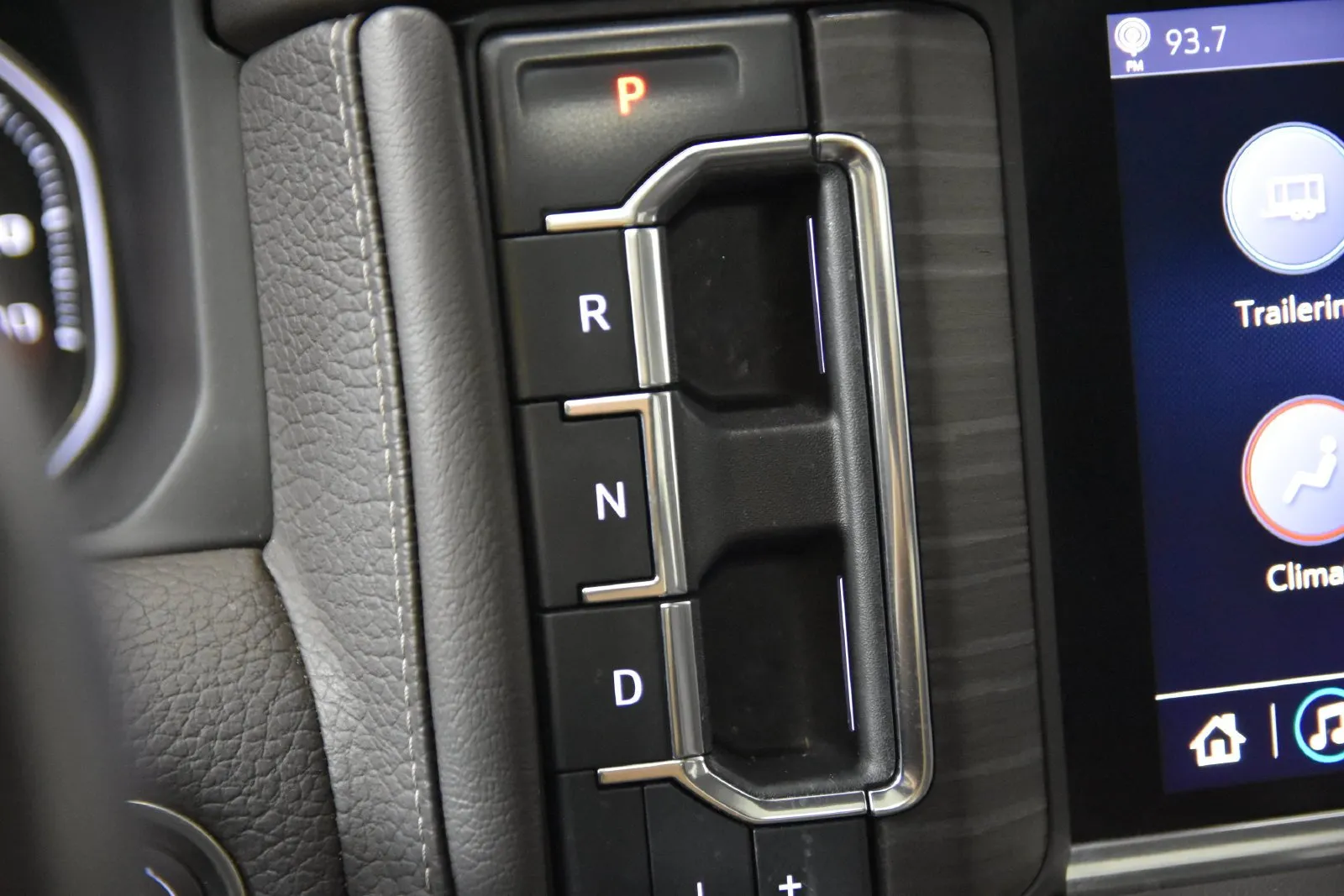 GMC Yukon photo 32