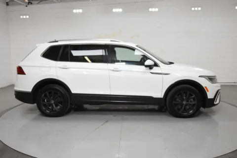 More photos of 2024 Volkswagen Tiguan 2.0T SE at Trevinos Auto Mart, TX