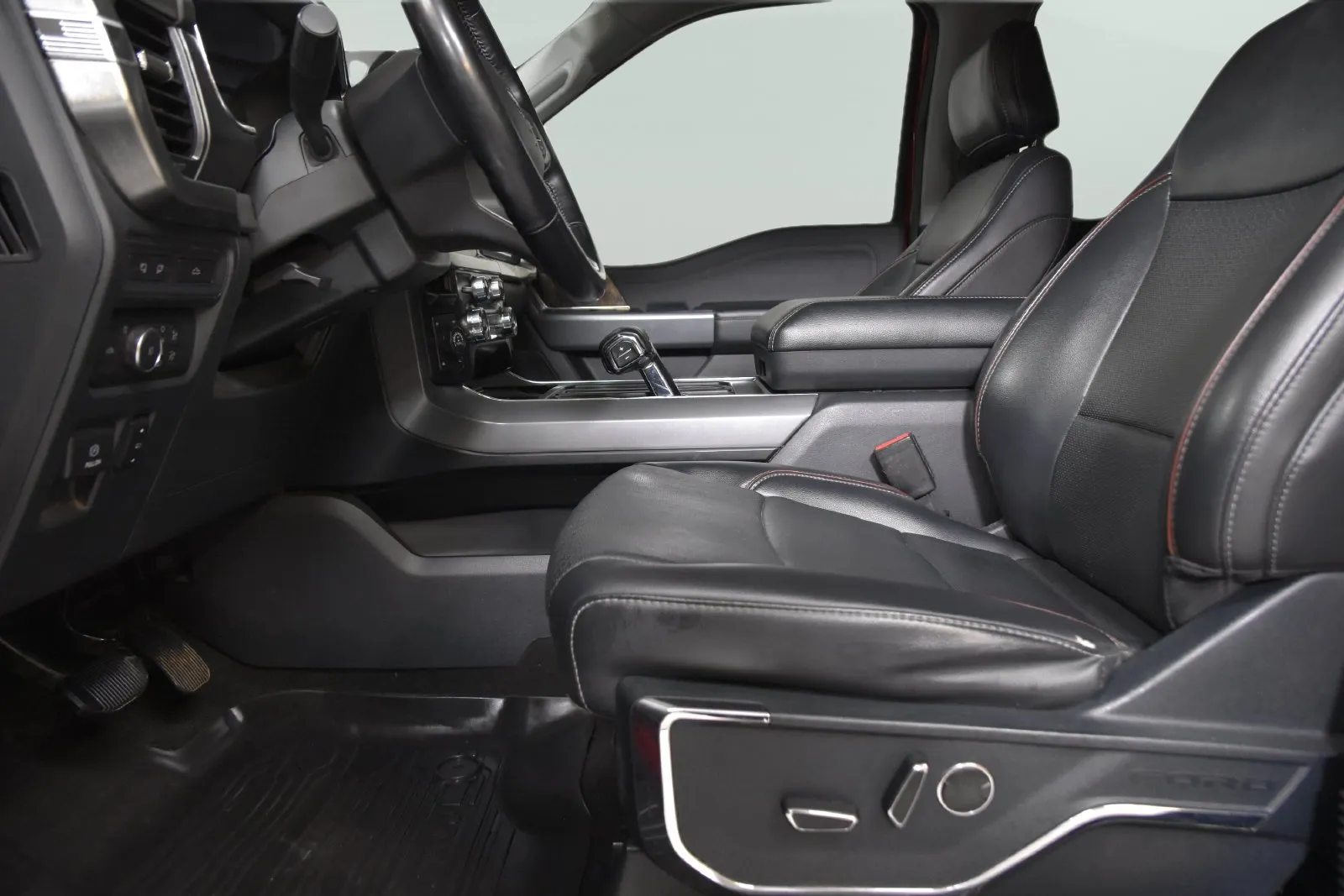 Ford F-150 photo 14