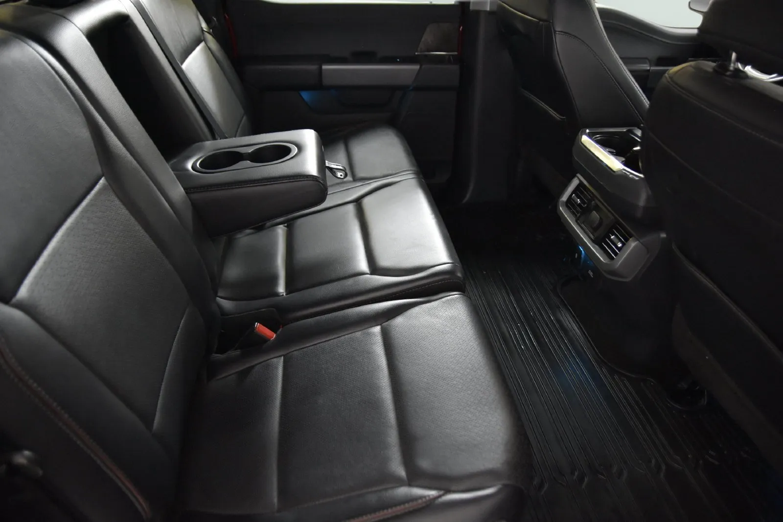 Ford F-150 photo 38