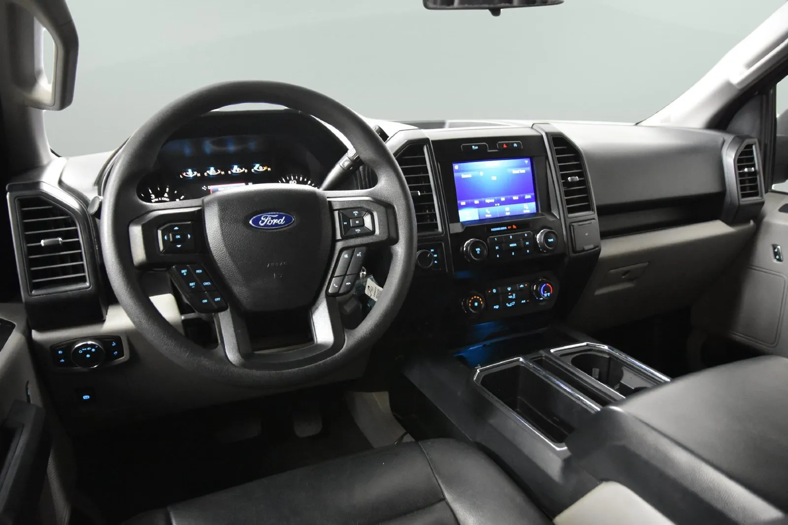 Ford F-150 photo 27