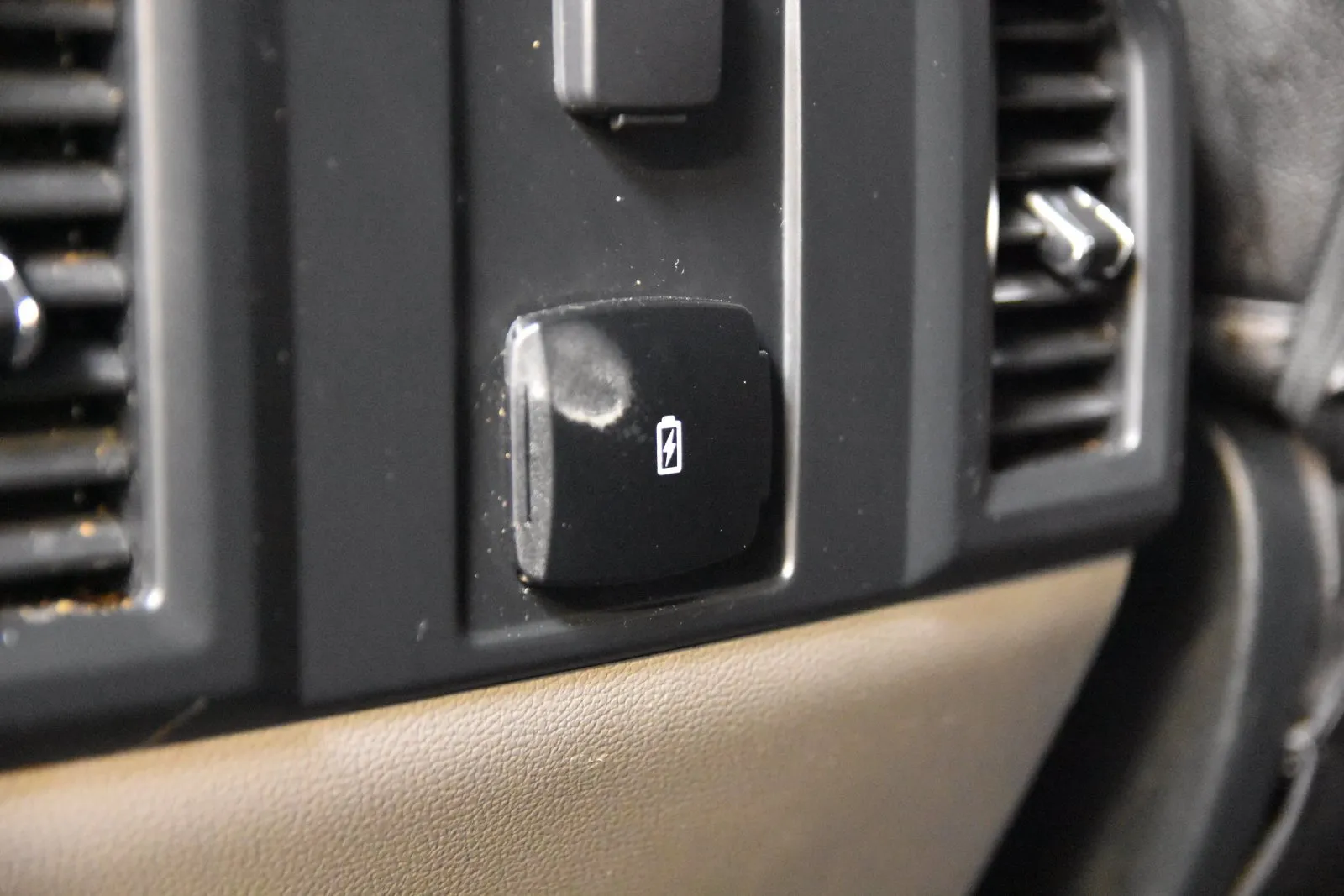 Ford F-150 photo 30