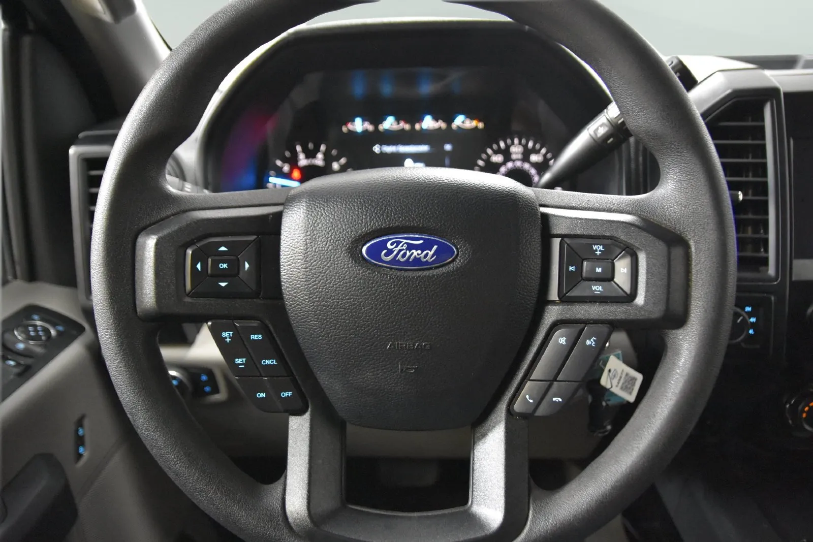 Ford F-150 photo 15