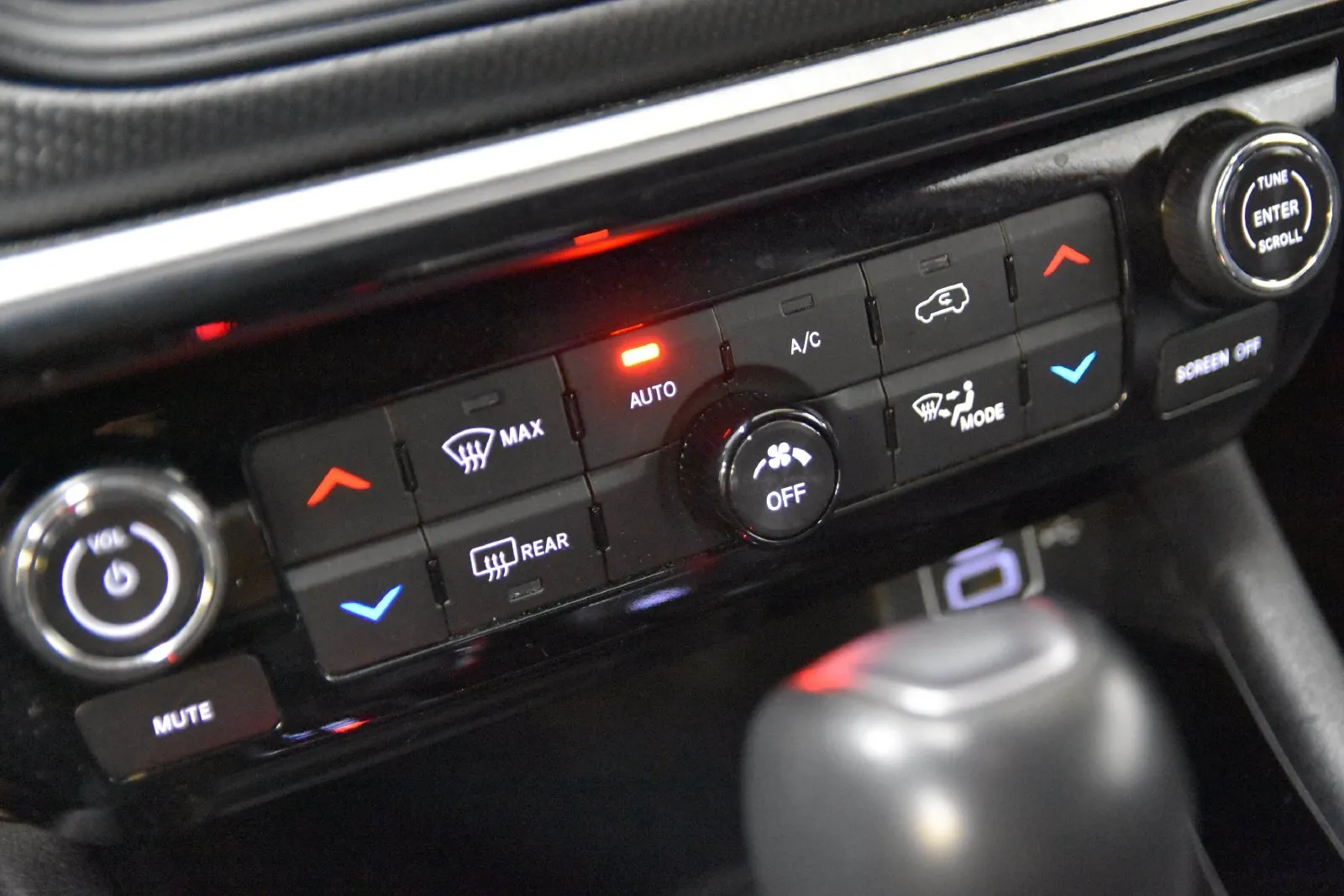 Jeep Compass photo 22
