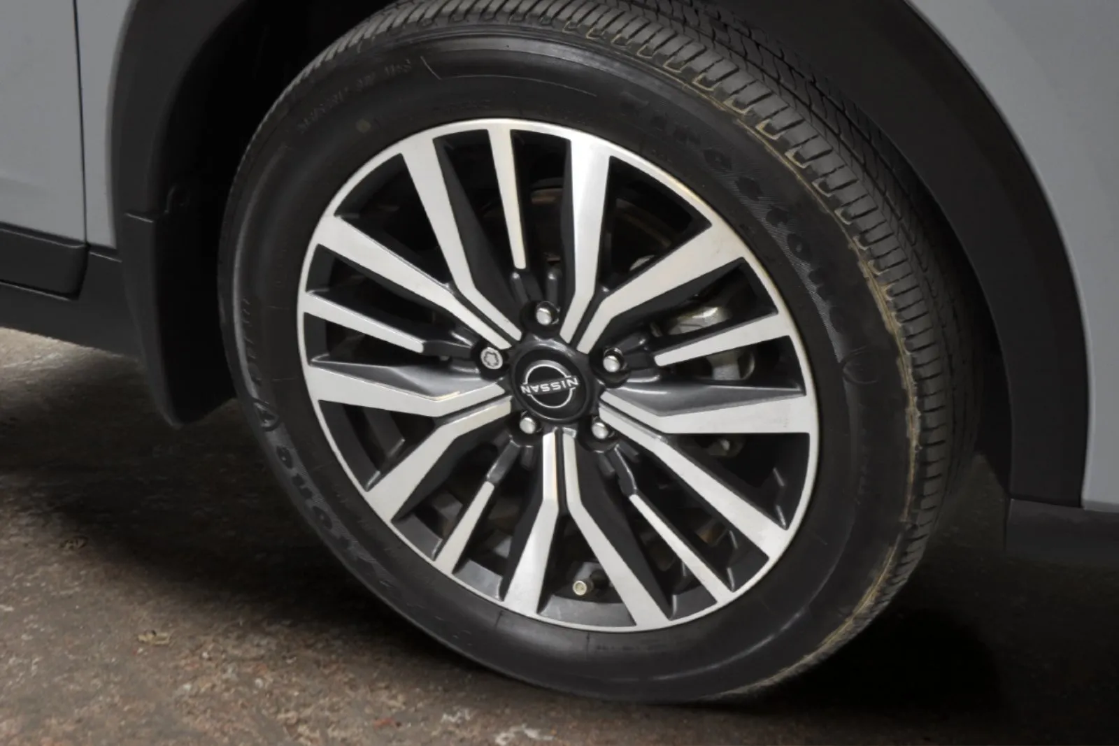 Nissan Kicks photo 6