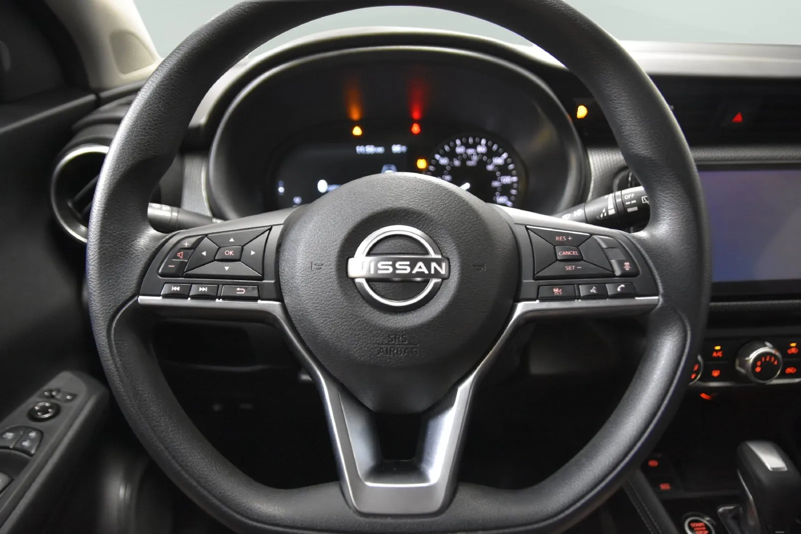 Nissan Kicks photo 14