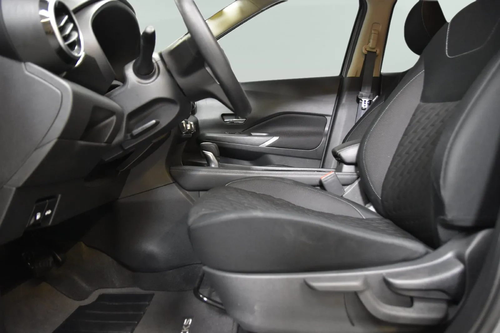 Nissan Kicks photo 12