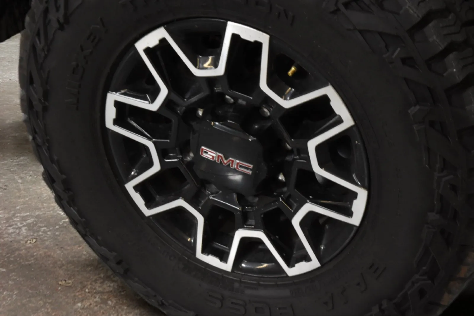 GMC Sierra photo 6
