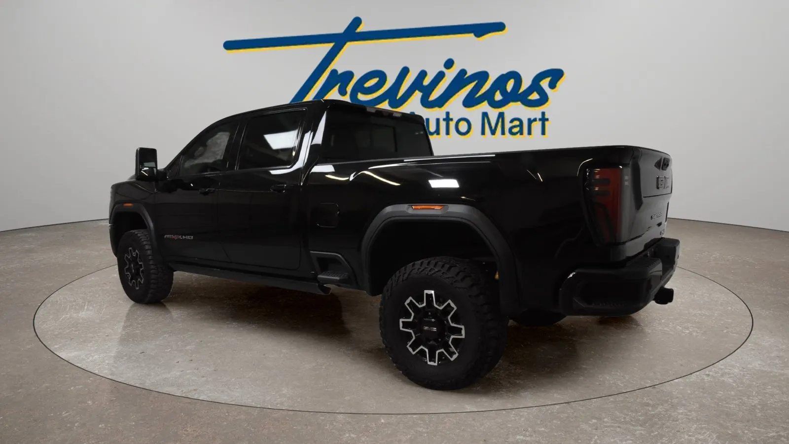 GMC Sierra photo 9