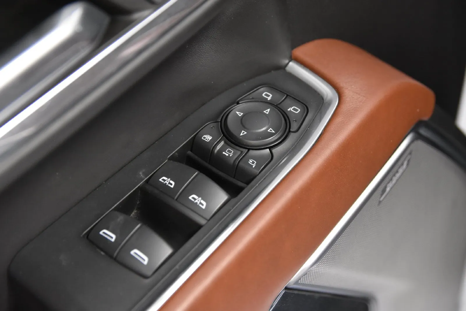 GMC Sierra photo 14
