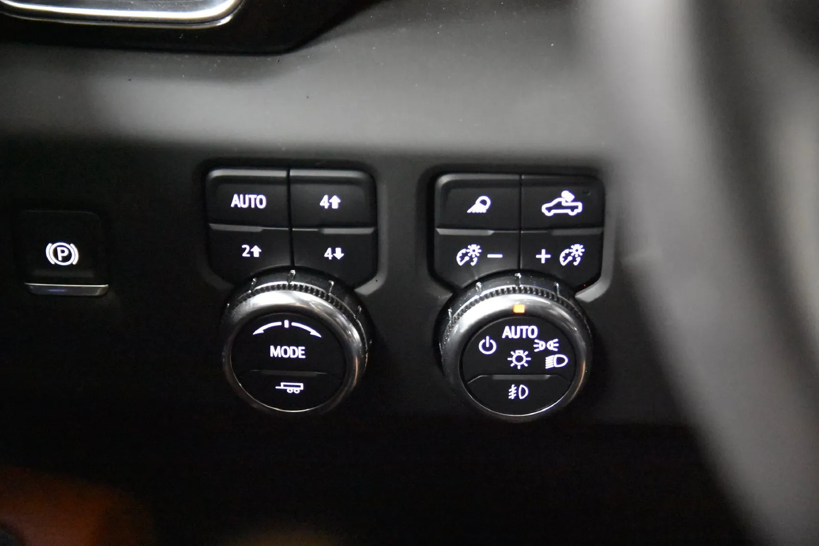 GMC Sierra photo 21