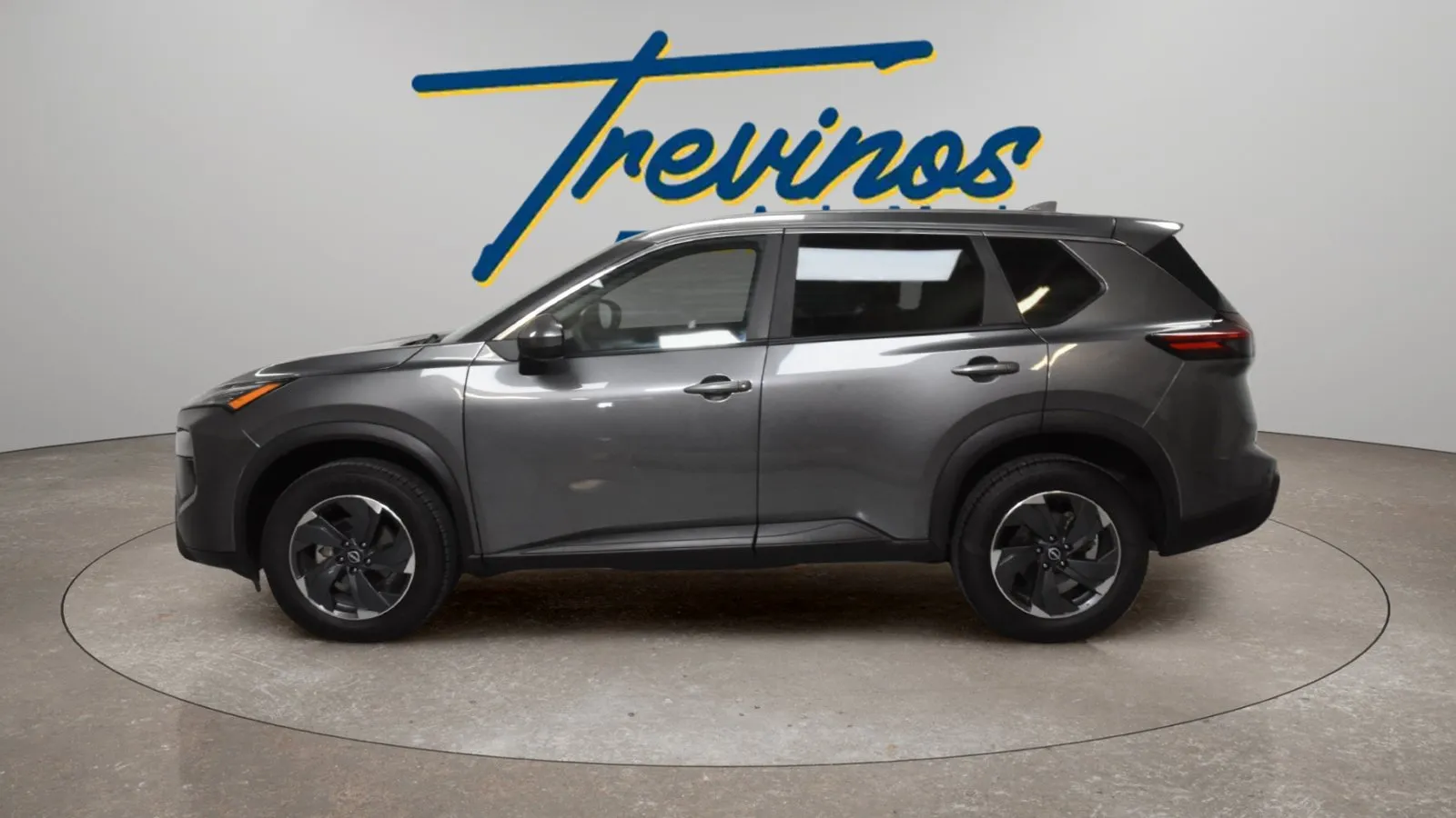 Nissan Rogue photo 11