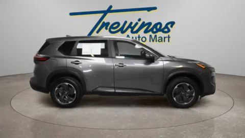 More photos of 2024 Nissan Rogue SV at Trevinos Auto Mart, TX