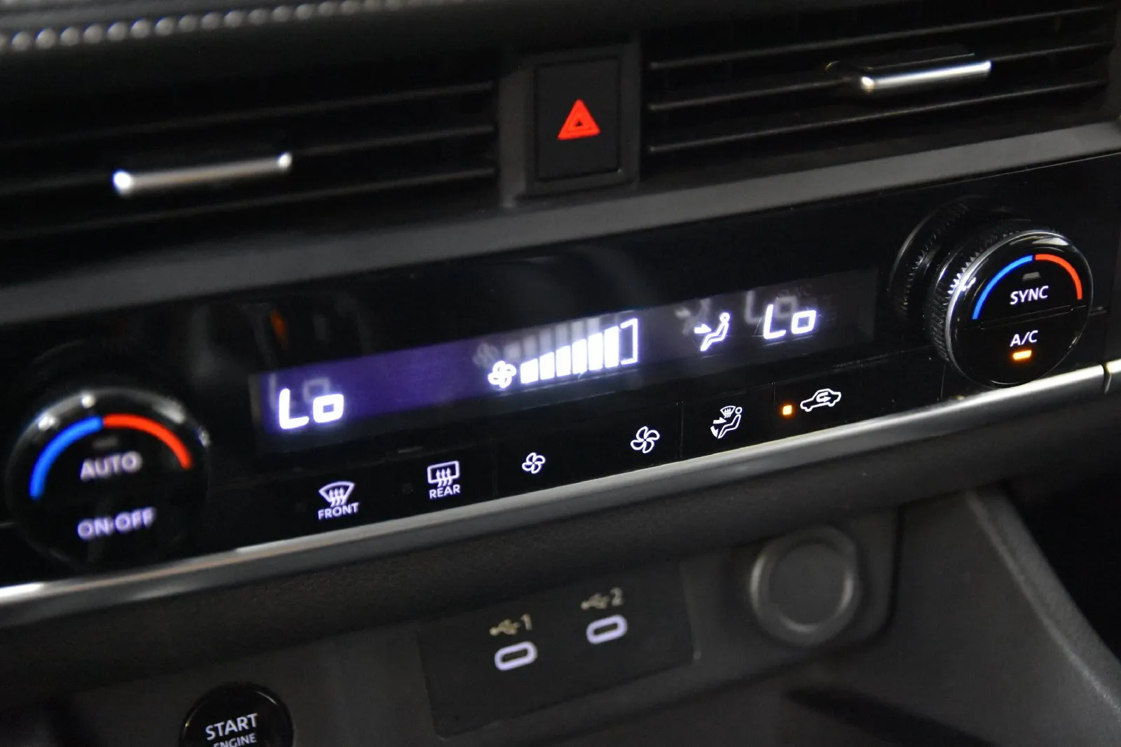 Nissan Rogue photo 21