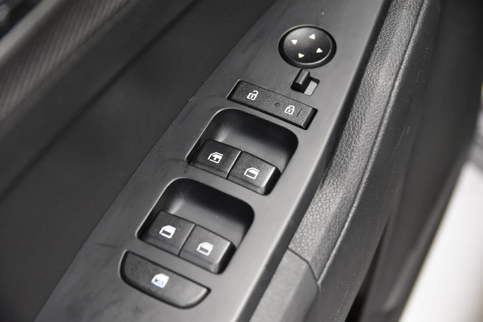 Kia Sportage photo 13