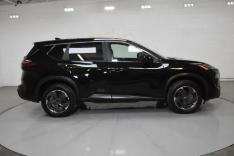 More photos of 2025 Nissan Rogue SV at Trevinos Auto Mart, TX