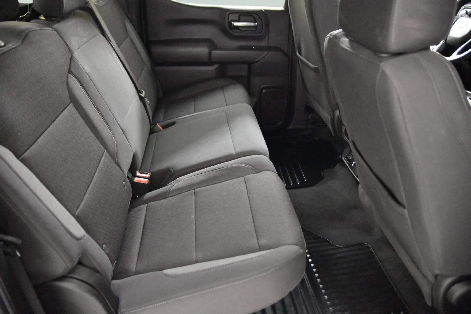 Chevrolet Silverado photo 30