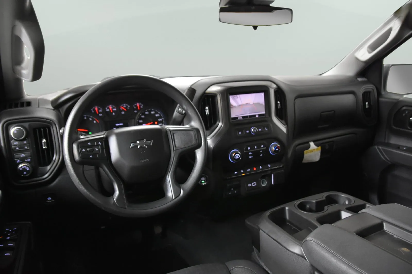 Chevrolet Silverado photo 25