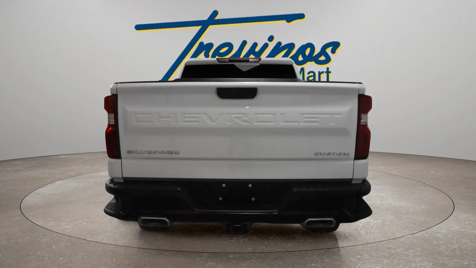 Chevrolet Silverado photo 10