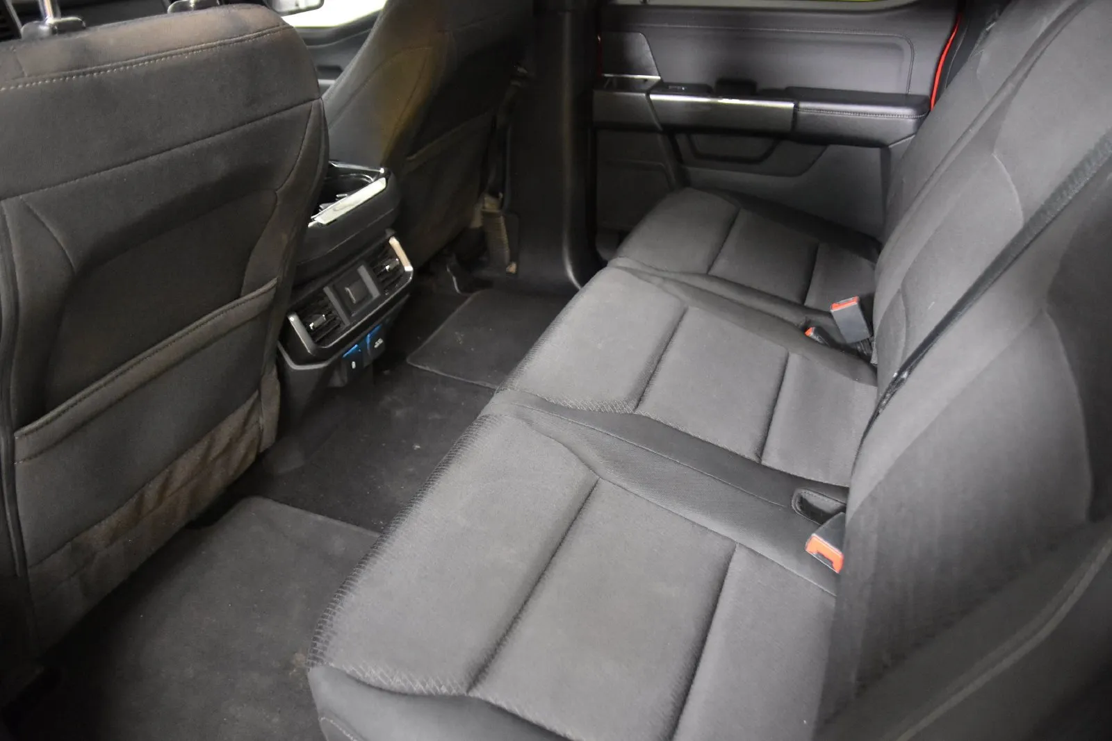 Ford F-150 photo 30