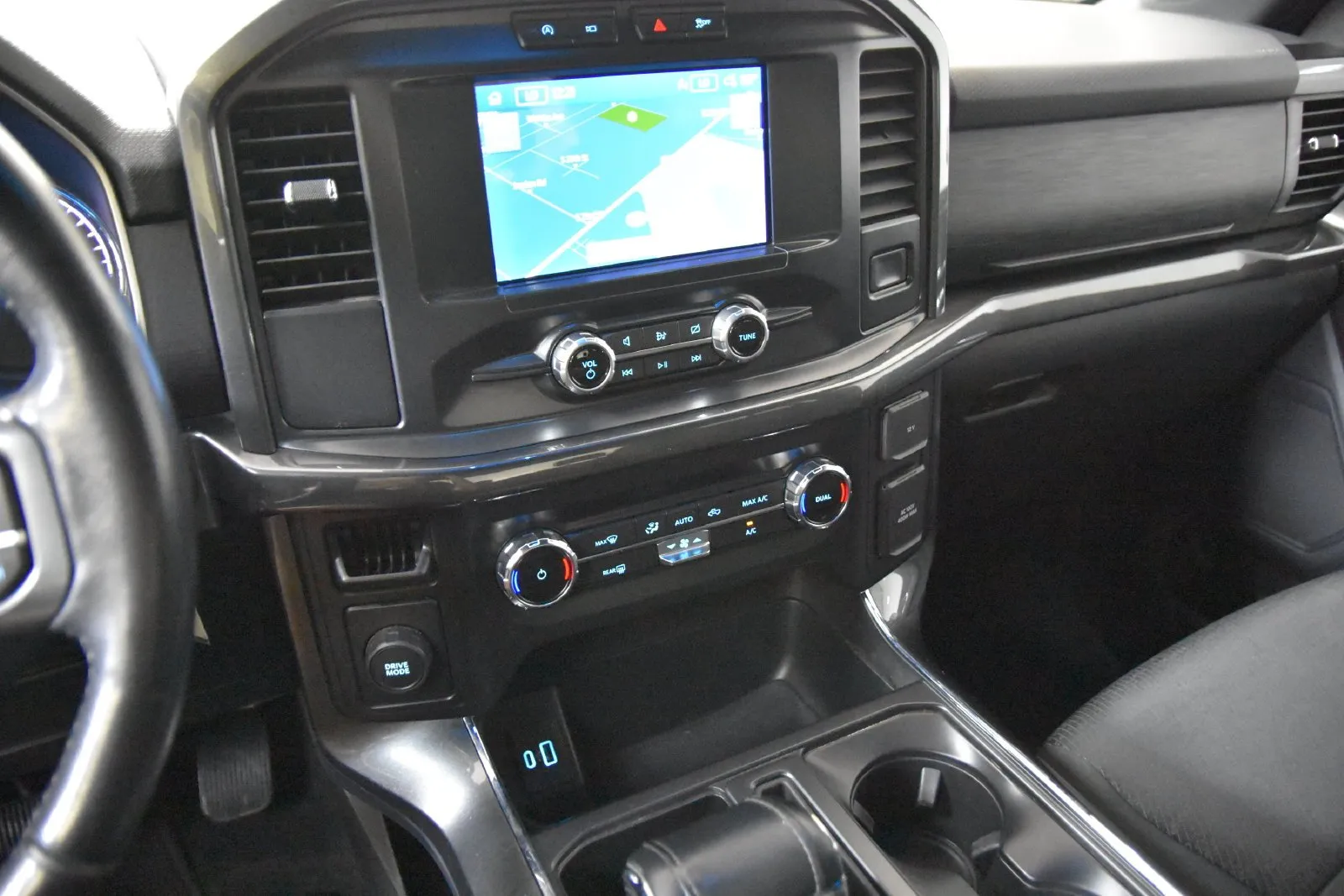 Ford F-150 photo 20