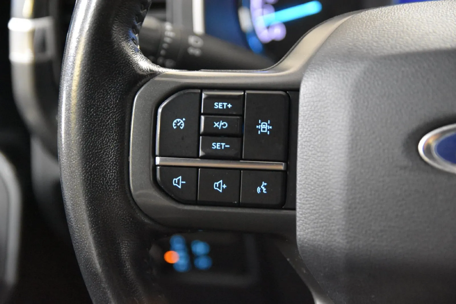 Ford F-150 photo 16
