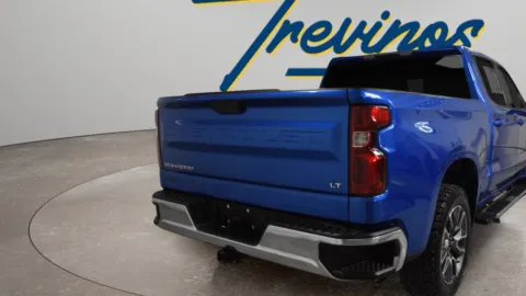 Another view of 2022 Chevrolet Silverado 1500 LT for sale in McAllen, TX at Trevinos Auto Mart