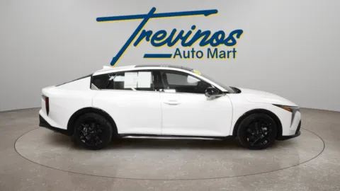 More photos of 2025 Kia K4 GT-Line Turbo at Trevinos Auto Mart, TX