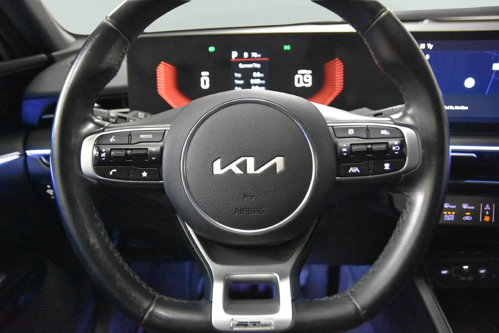 Kia K5 photo 14