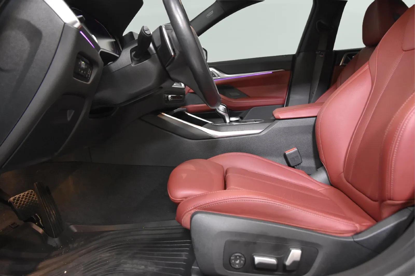 BMW 4 Series photo 11