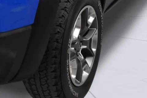 More photos of 2019 Jeep Cherokee Trailhawk at Trevinos Auto Mart, TX