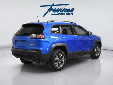 Photos of 2019 Jeep Cherokee Trailhawk for sale in McAllen, TX at Trevinos Auto Mart